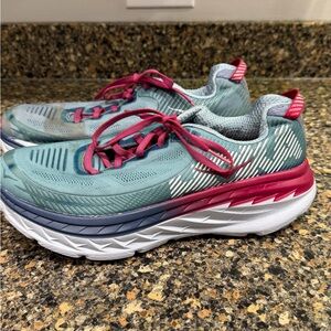 Women's Athletic Running Shoes - Teal and Pink hoka  Bondi 5 size 9.5
